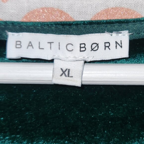 Baltic Born Green Velvet Long Evening Dress - Picture 8 of 8